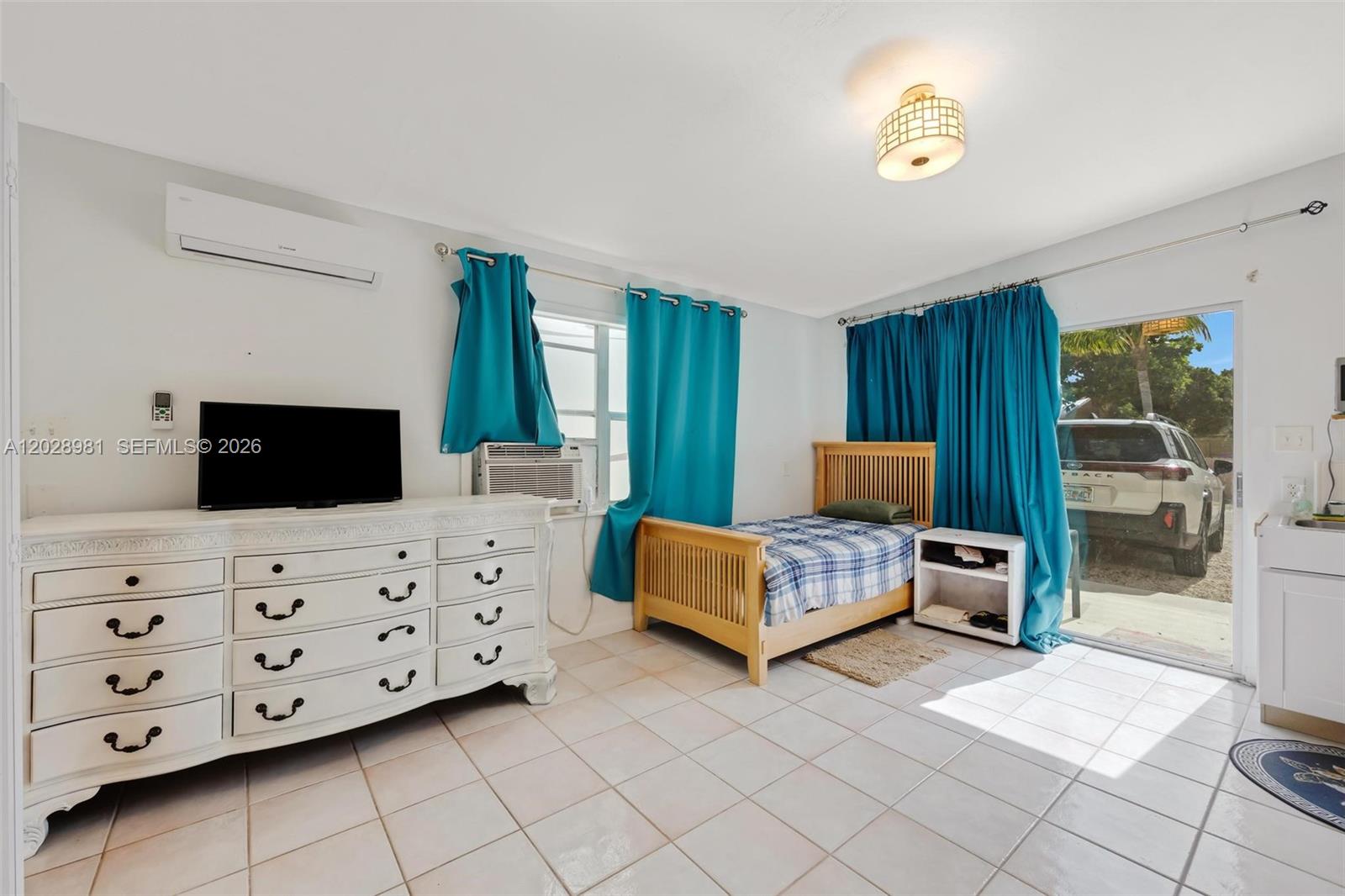 Ver detalles 780 4 / 3 1448 sq. ft. $ 2026-06-01 0 foto