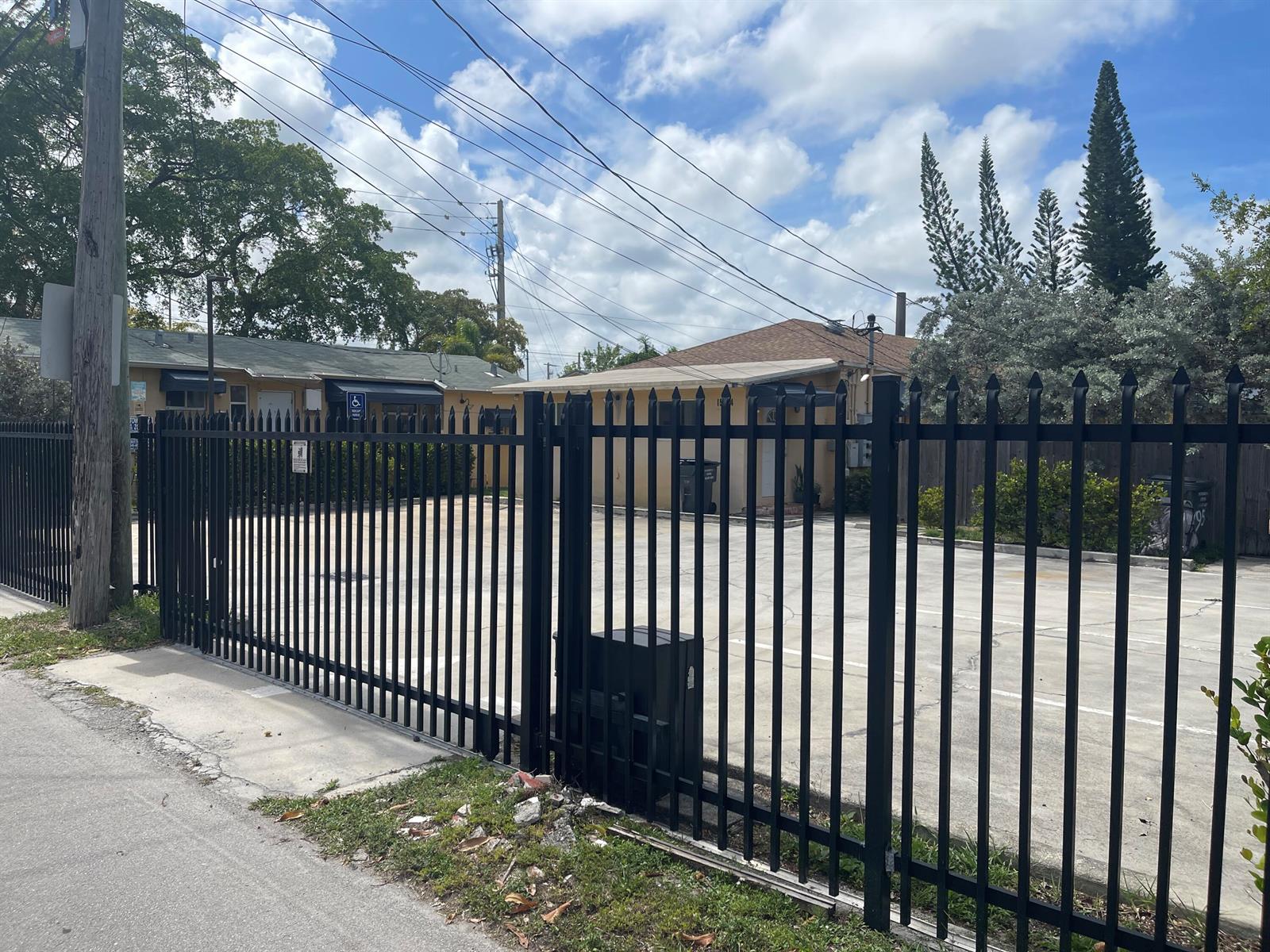   / 0  sq. ft. $ 2026-06-11 0 Photo