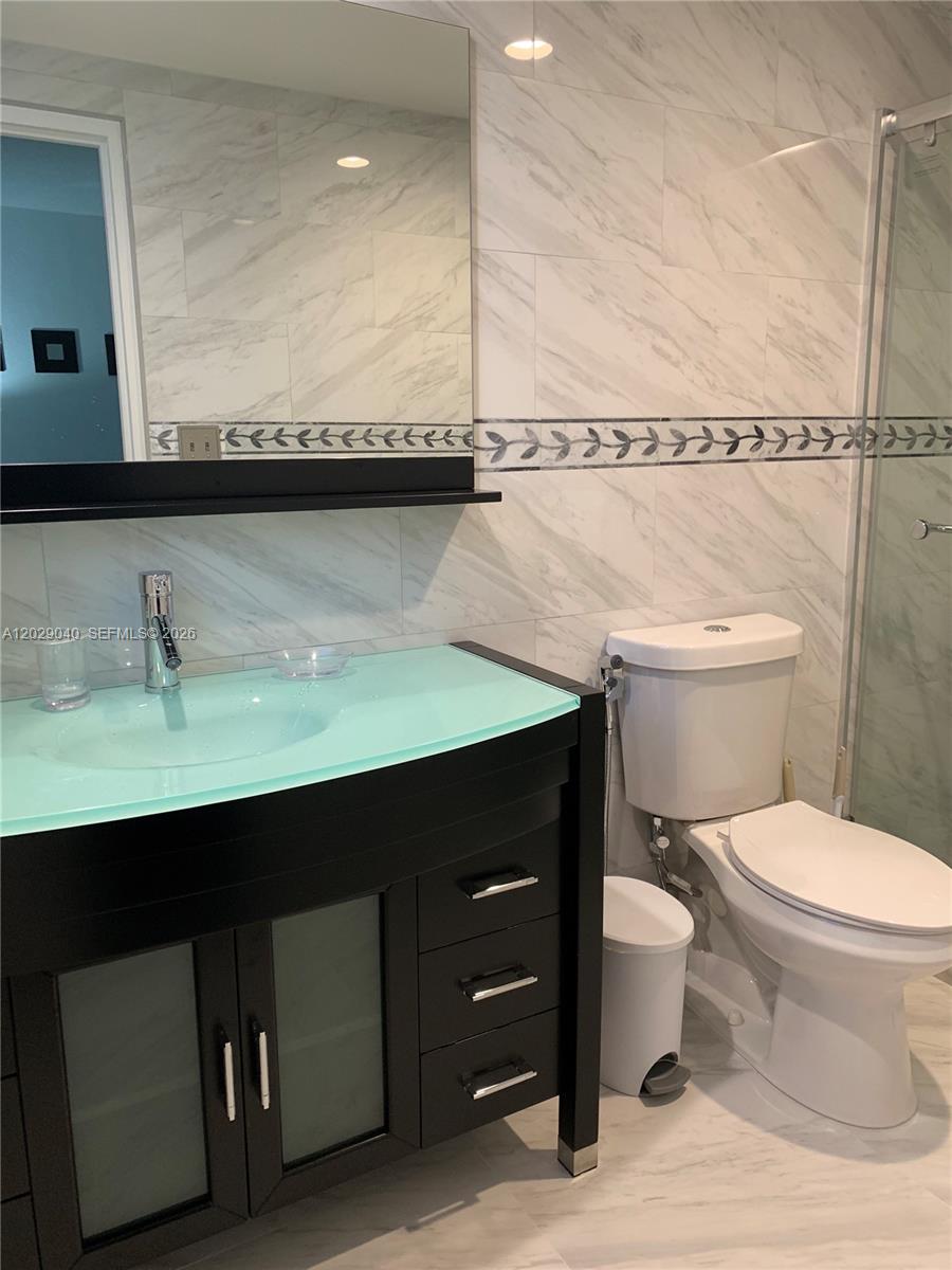 Photo of 3901 Ocean Dr #12V, Hollywood, Florida, 33019 -