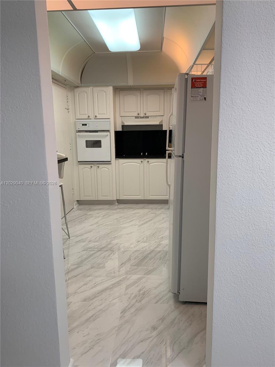 Photo of 3901 Ocean Dr #12V, Hollywood, Florida, 33019 -