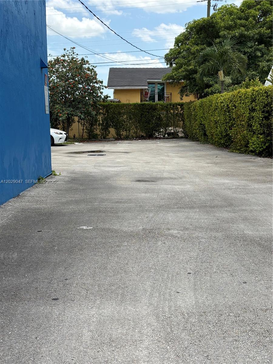 See details / sq. ft. $ 2026-06-01 0 Photo