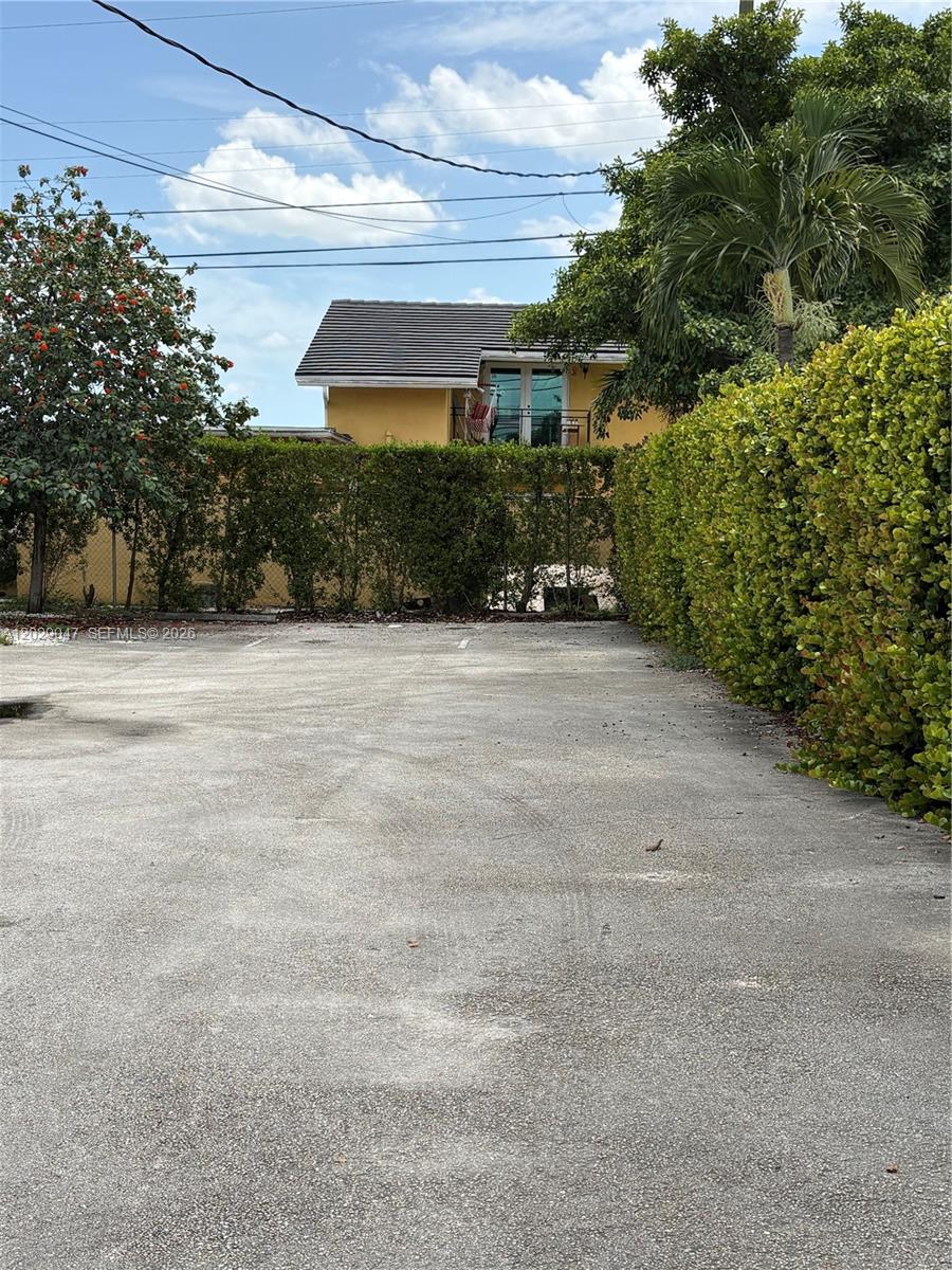 See details / sq. ft. $ 2026-06-01 0 Photo