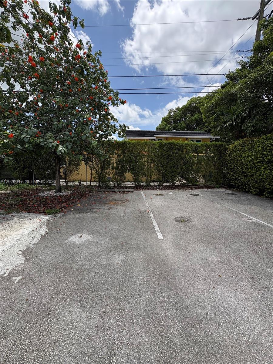 See details / sq. ft. $ 2026-06-01 0 Photo