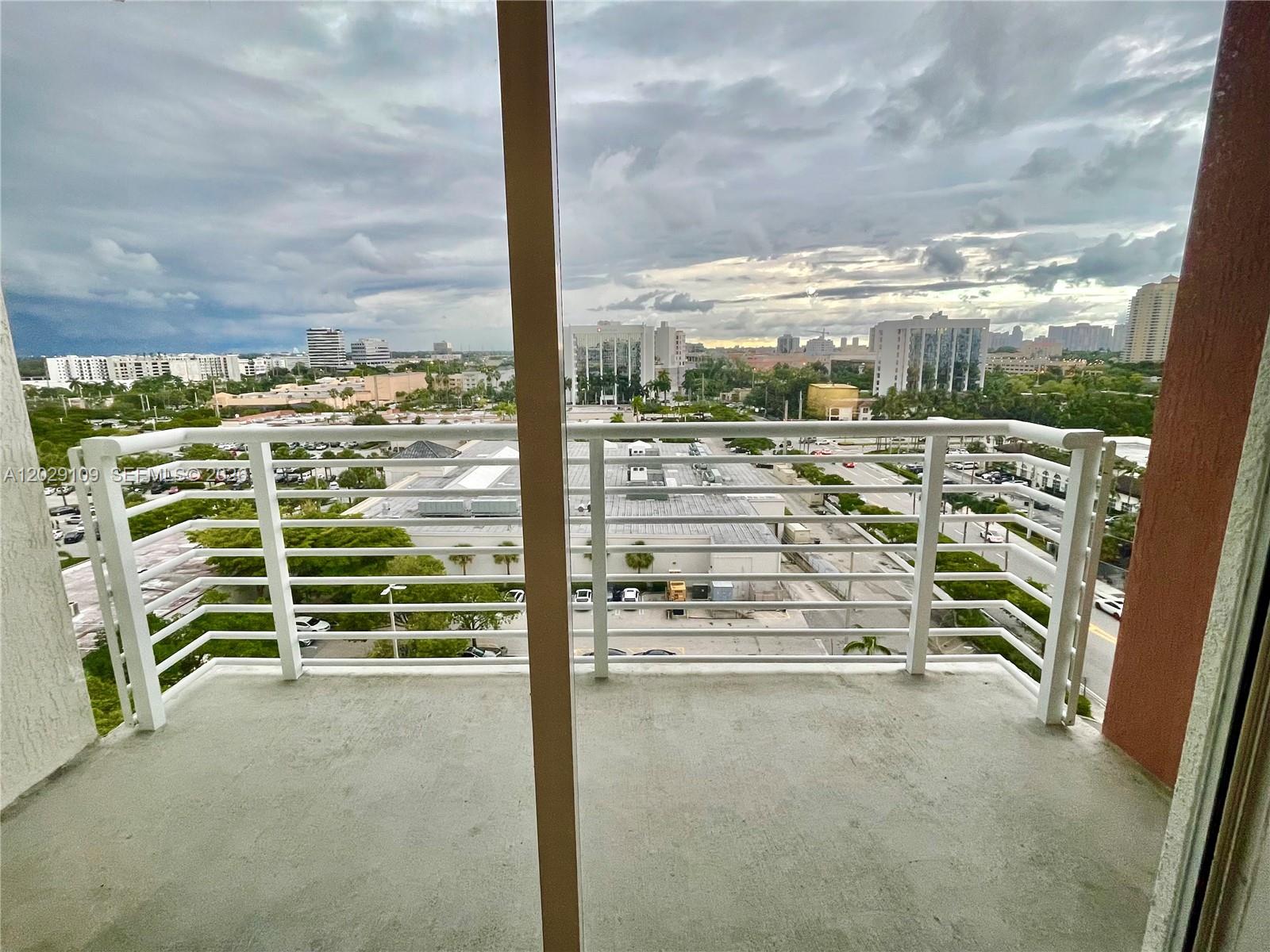 Photo of 18800 29th Ave #1004, Aventura, Florida, 33180 -