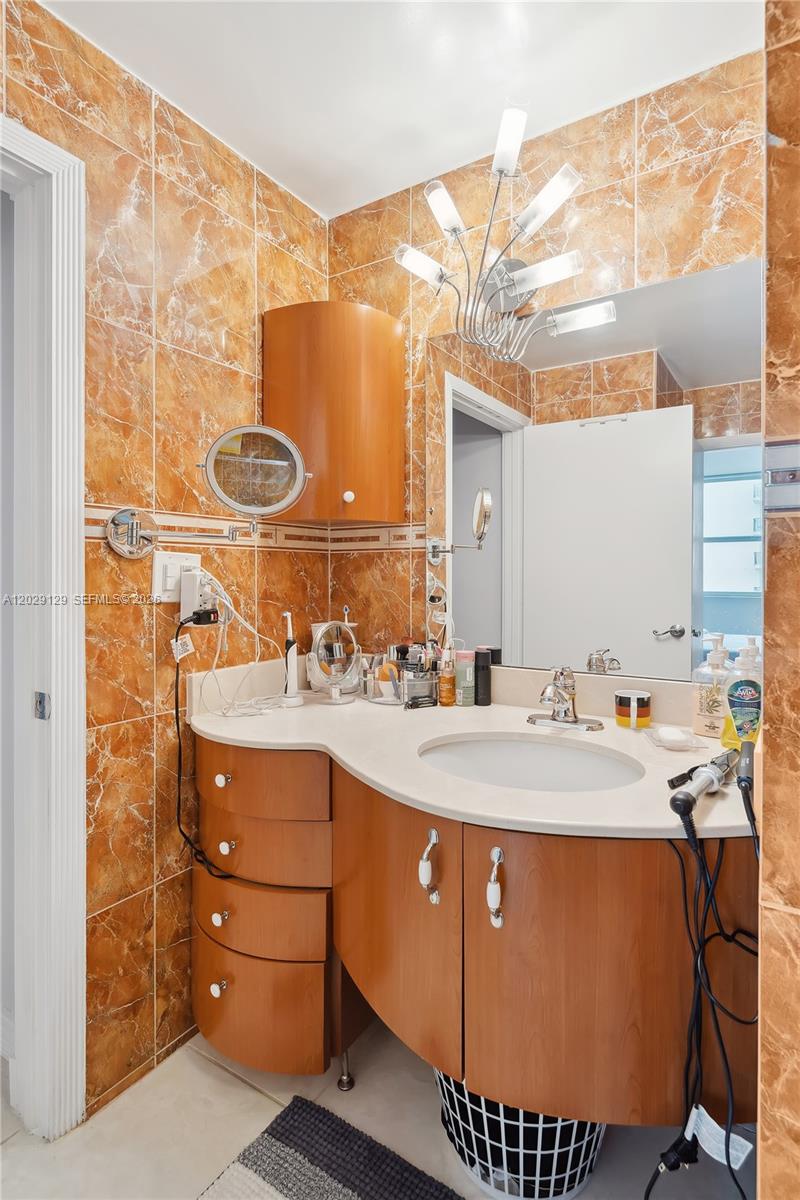 Photo of 1400 Ocean Dr #802, Hollywood, Florida, 33019 -