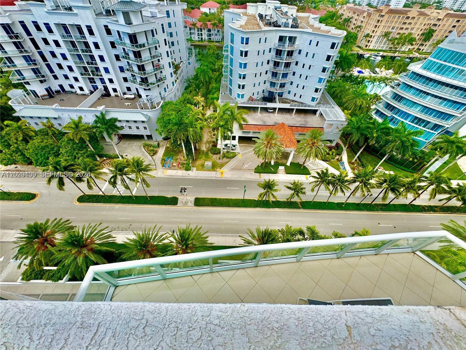 Photo of 3131 188th St  #2-1213, Aventura, Florida, 33180 - 