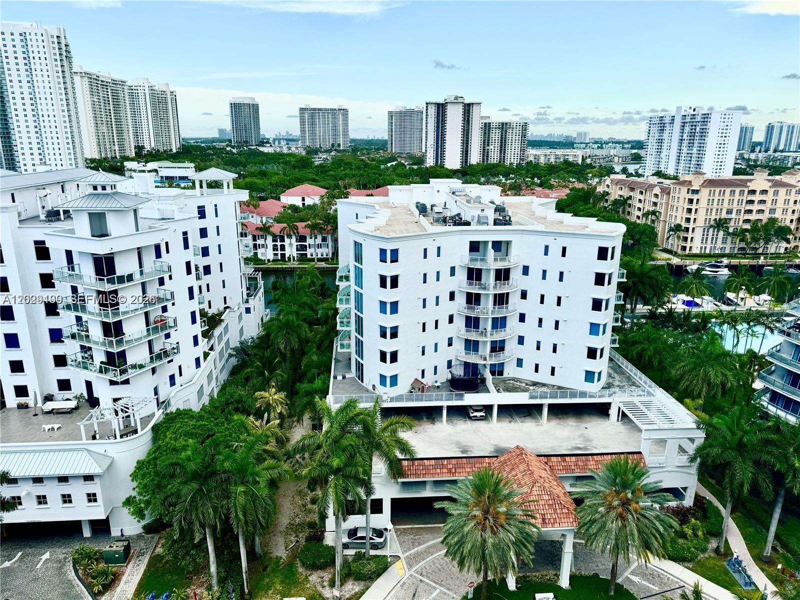 Photo of 3131 188th St  #2-1213, Aventura, Florida, 33180 - 