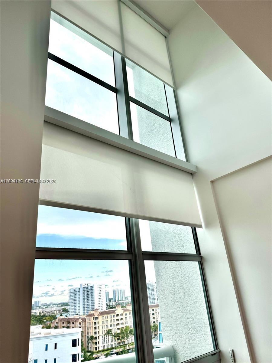 Photo of 3131 188th St  #2-1213, Aventura, Florida, 33180 - 