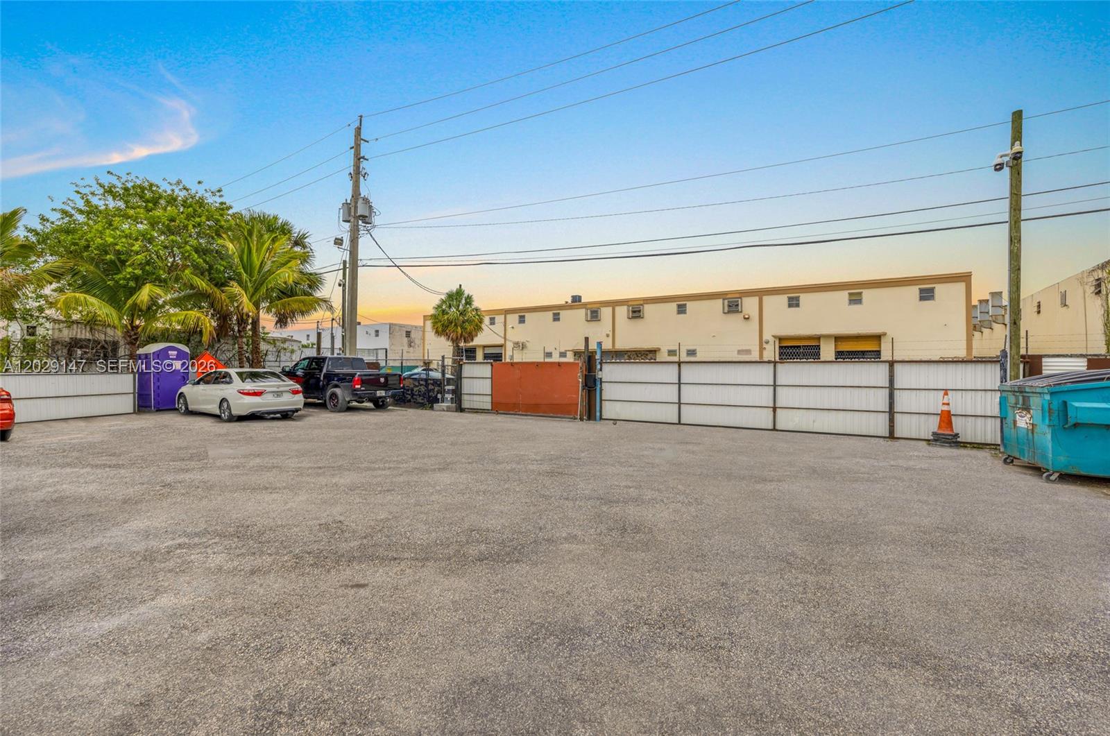Ver detalles / sq. ft. $ 2026-06-02 0 foto