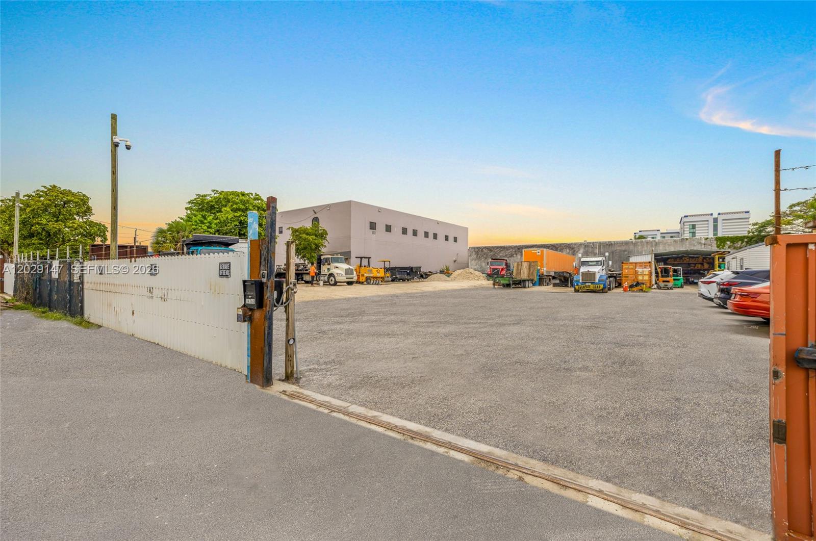 Ver detalles / sq. ft. $ 2026-06-02 0 foto