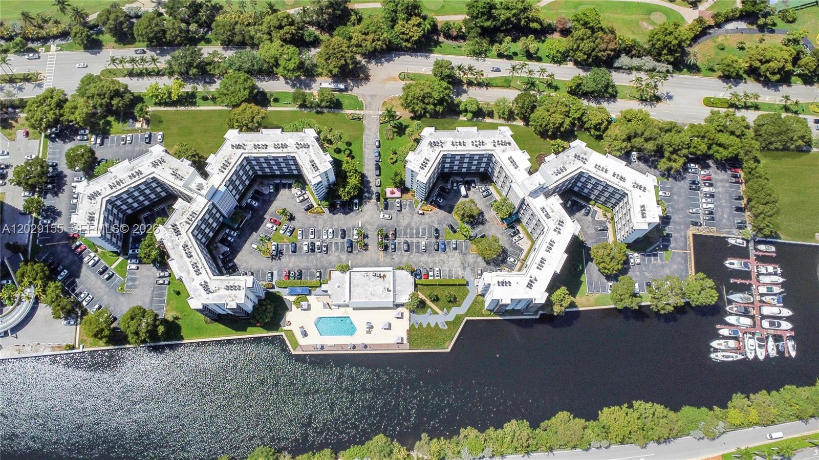Photo of 3475 Country Club Dr  #503, Aventura, Florida, 33180 - 