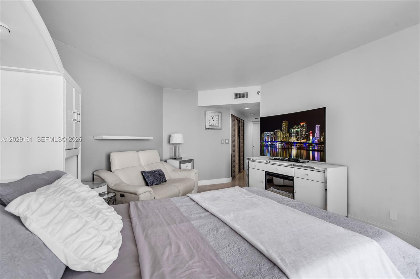 Photo of 16485 Collins Ave #1832, Sunny Isles Beach, Florida, 33160 -