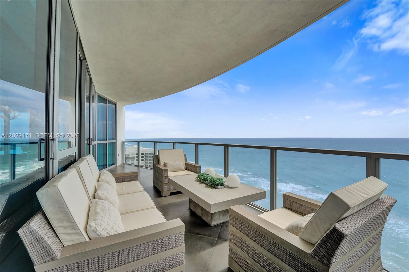 Photo of 3101 Ocean Dr #2208, Hollywood, Florida, 33019 -