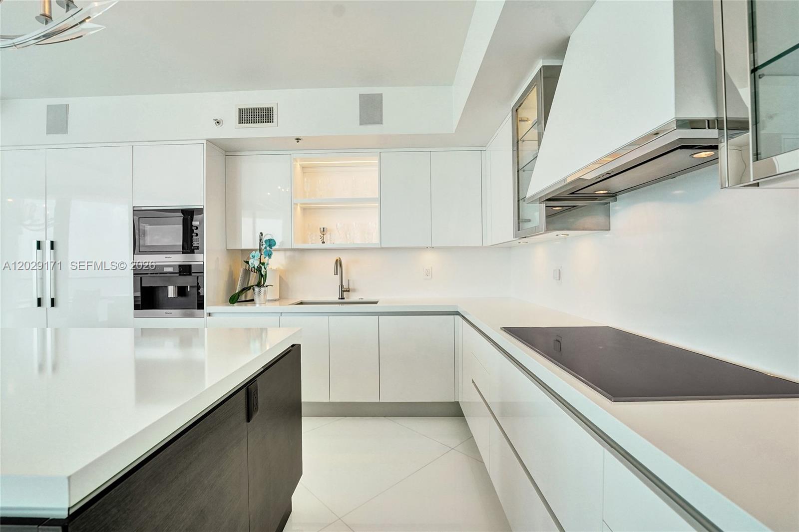 Photo of 3101 Ocean Dr #2208, Hollywood, Florida, 33019 -