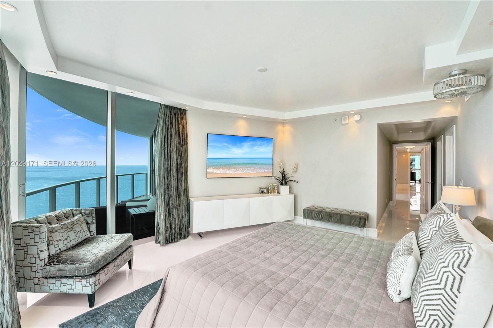 Photo of 3101 Ocean Dr #2208, Hollywood, Florida, 33019 -