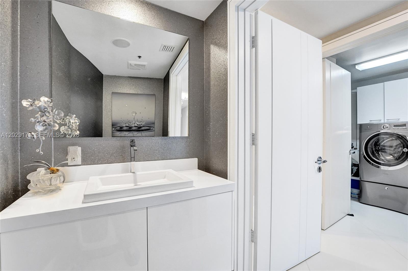 Photo of 3101 Ocean Dr #2208, Hollywood, Florida, 33019 -