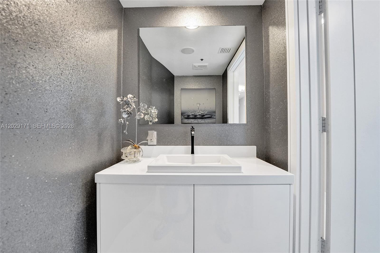 Photo of 3101 Ocean Dr #2208, Hollywood, Florida, 33019 -
