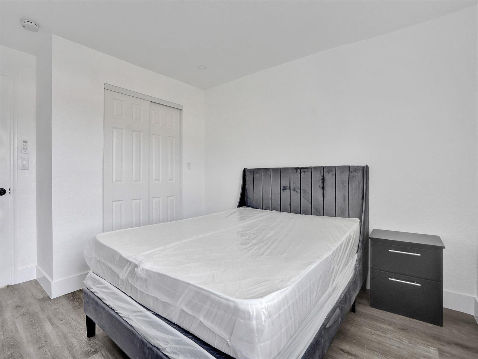 6143 4 / 3 1388 sq. ft. $ 2026-06-20 0 Photo