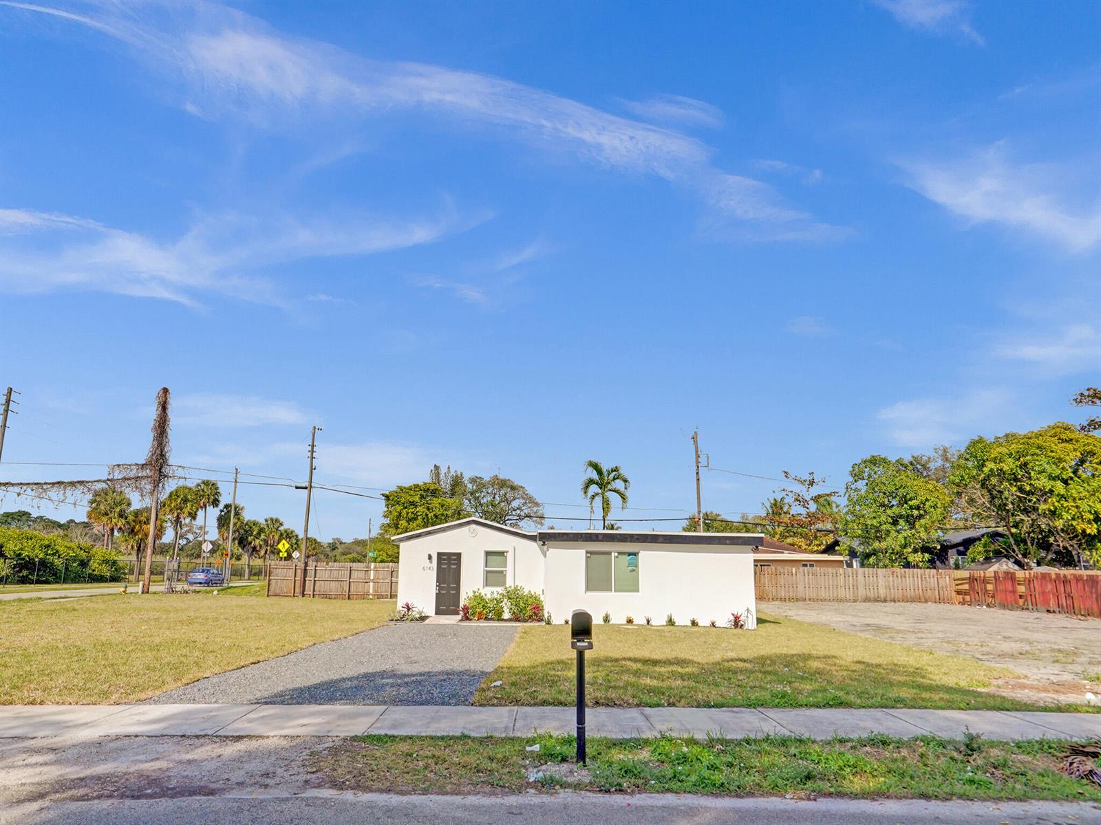 6143 4 / 3 1388 sq. ft. $ 2026-06-20 0 Photo