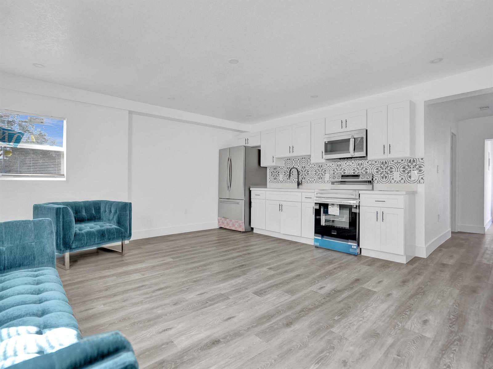 6143 4 / 3 1388 sq. ft. $ 2026-06-20 0 Photo