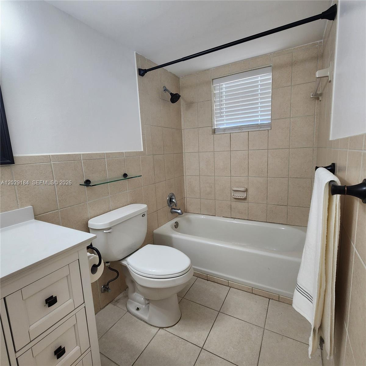 Photo of 900 12th Ave #406, Hallandale Beach, Florida, 33009 -