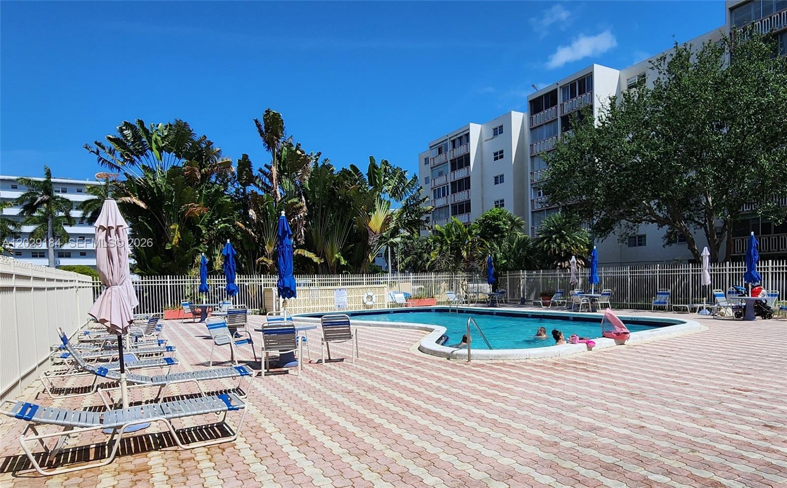 Photo of 900 12th Ave #406, Hallandale Beach, Florida, 33009 -