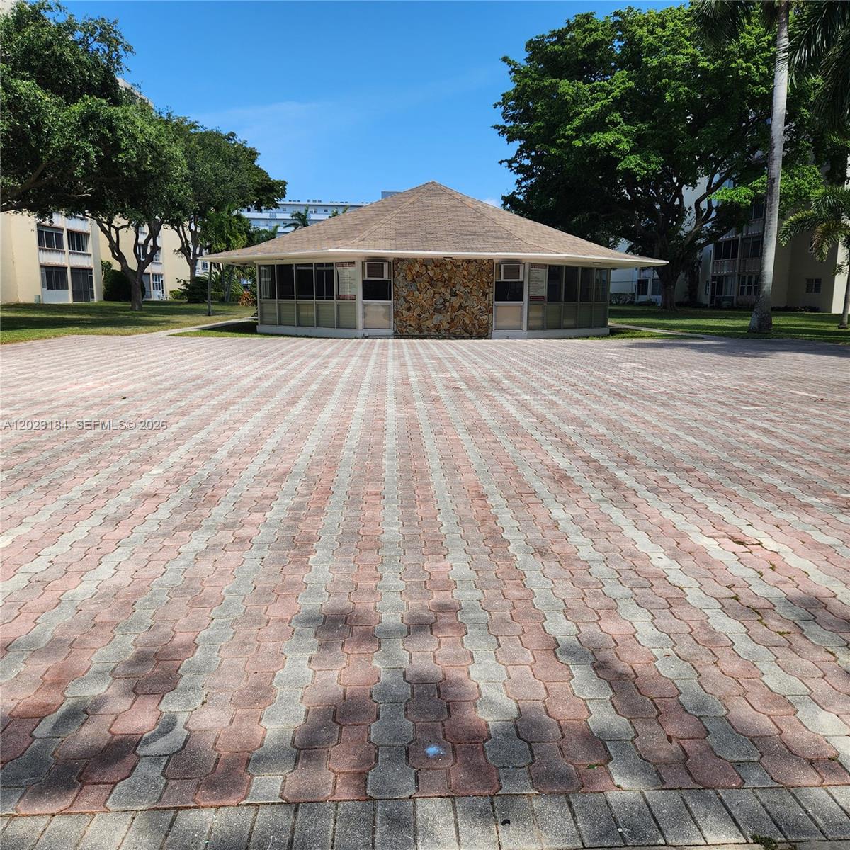 Photo of 900 12th Ave #406, Hallandale Beach, Florida, 33009 - Clubhouse Courtyard