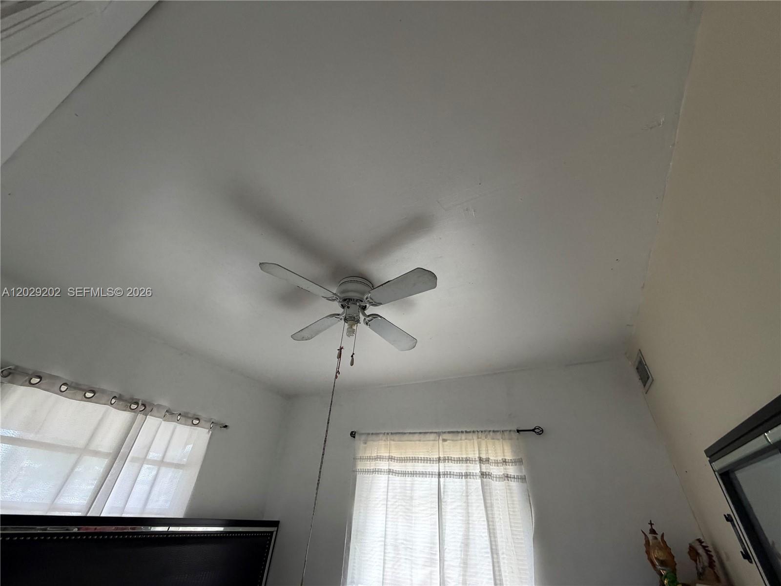 See details / 2747 sq. ft. $ 2026-08-04 0 Photo