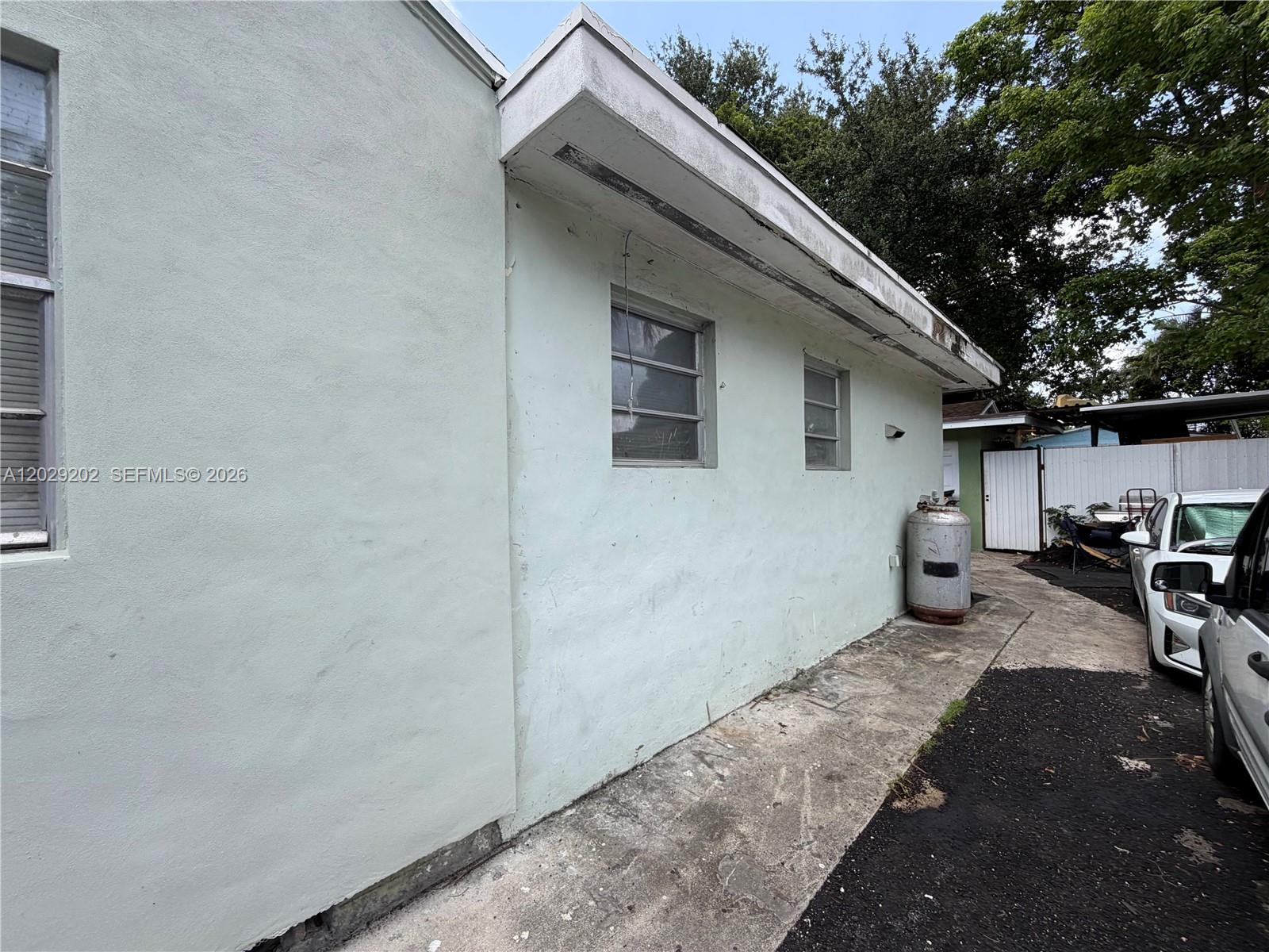 See details / 2747 sq. ft. $ 2026-08-04 0 Photo