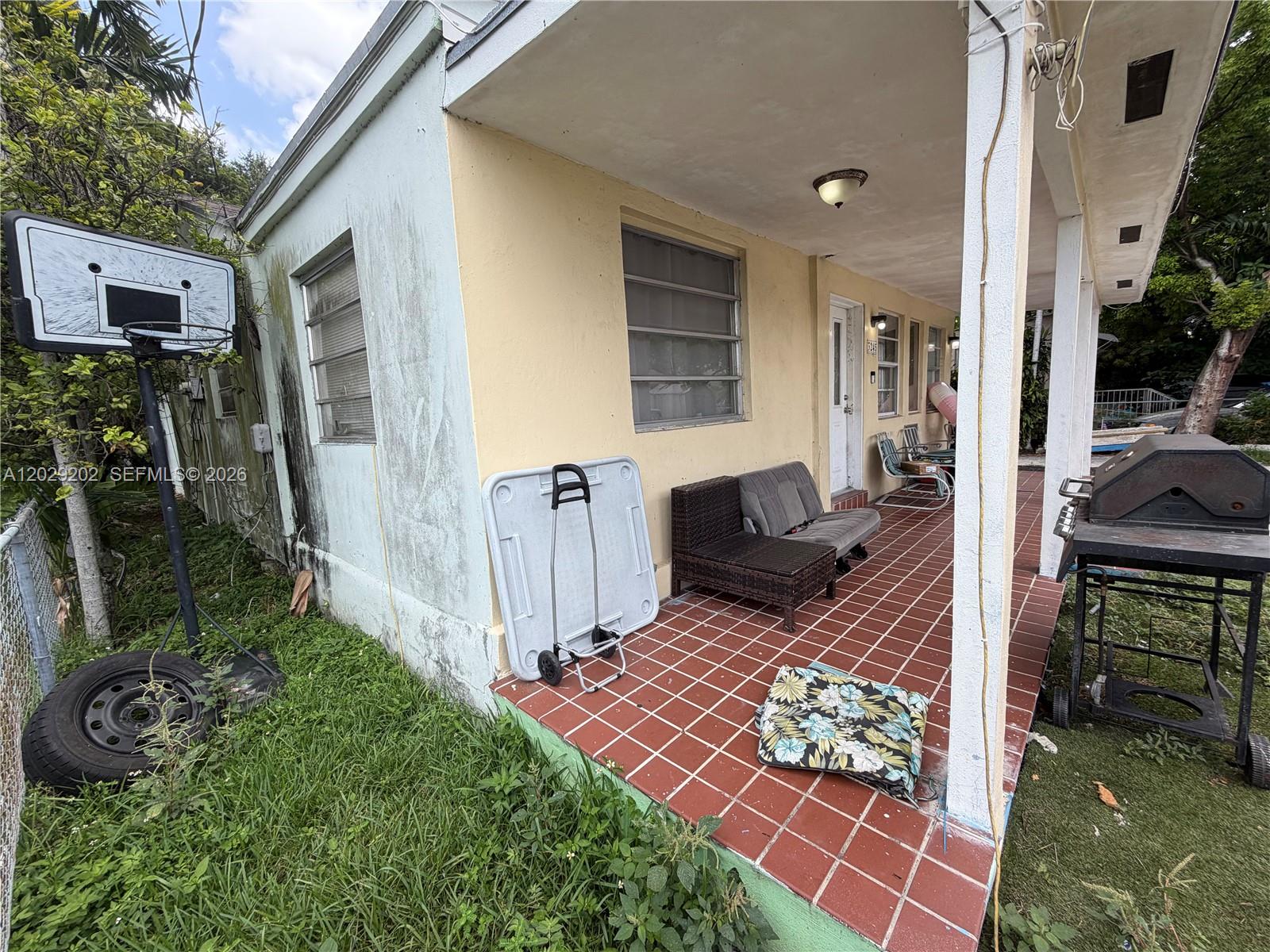 See details / 2747 sq. ft. $ 2026-08-04 0 Photo