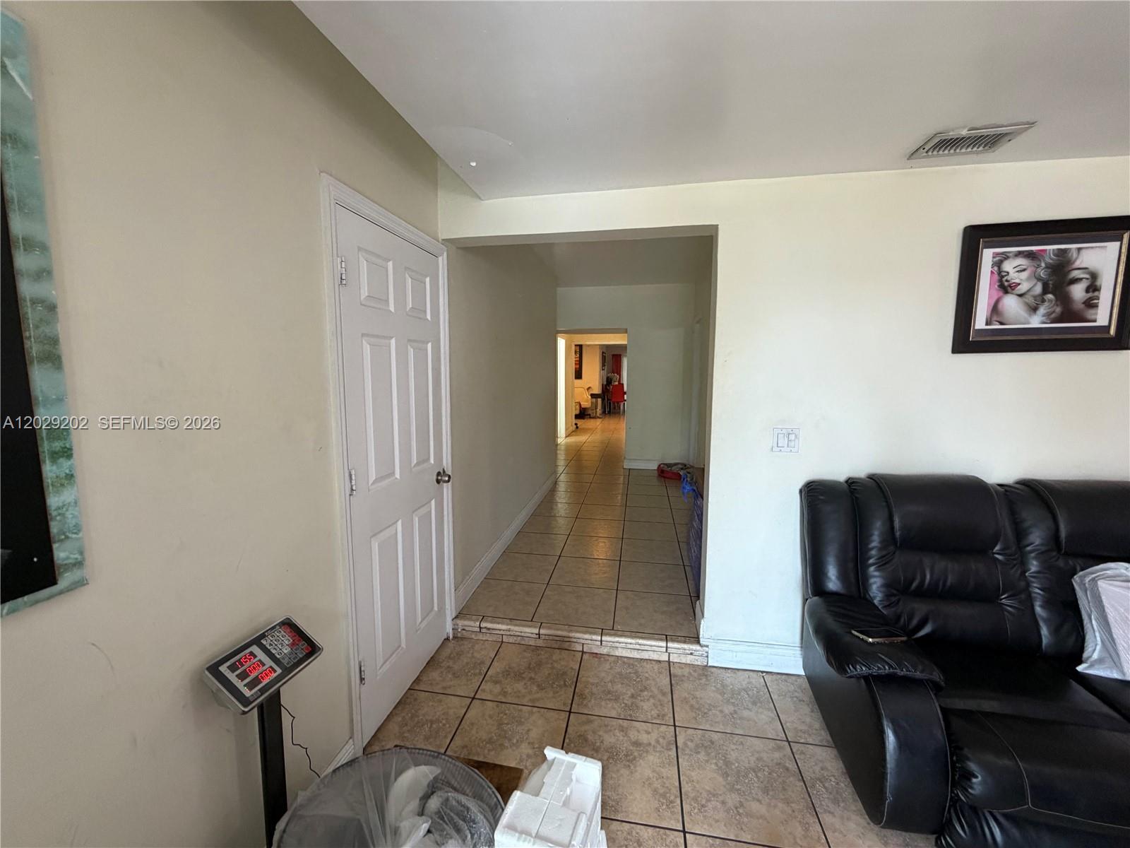 See details / 2747 sq. ft. $ 2026-08-04 0 Photo