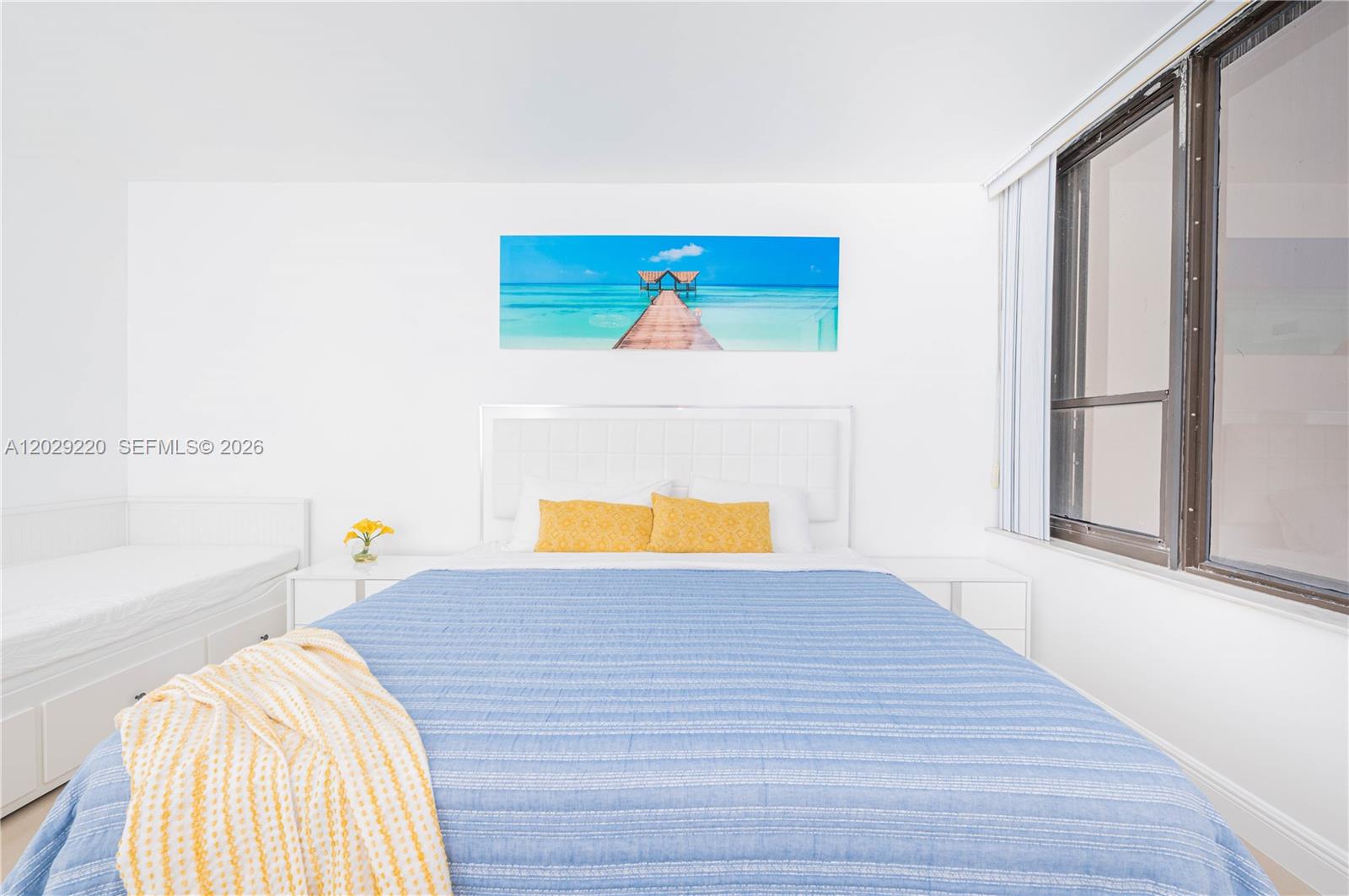 Photo of 3505 Ocean Dr  #221, Hollywood, Florida, 33019 - King Size Bed