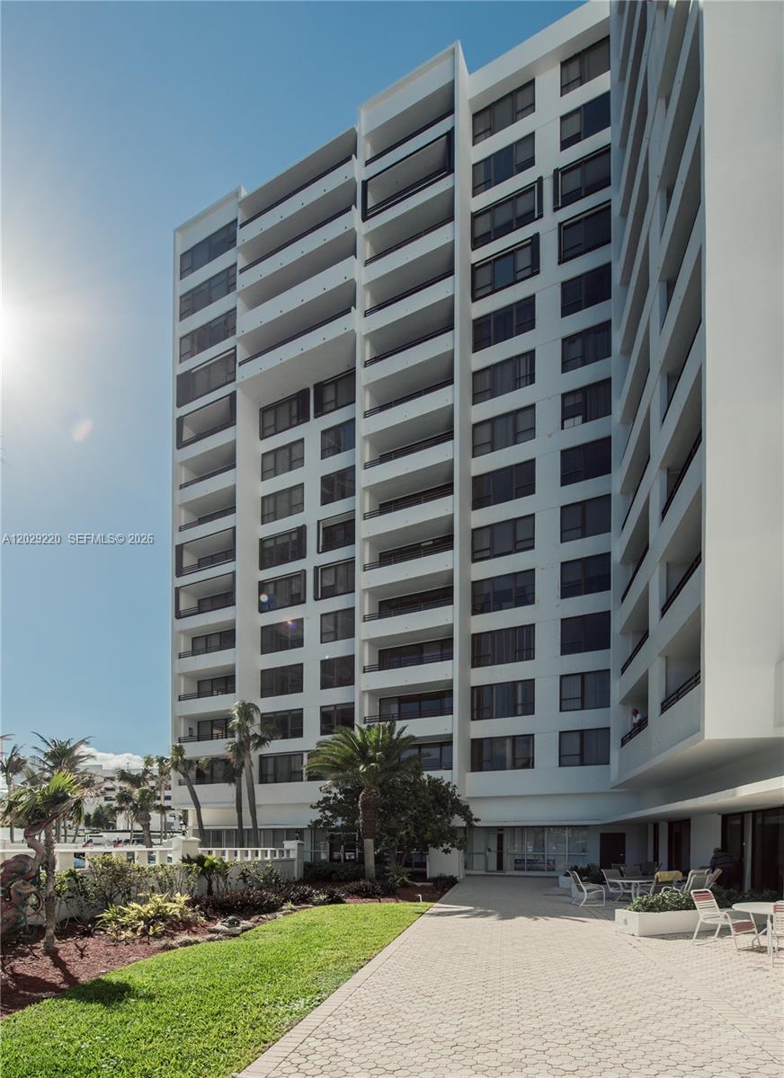Photo of 3505 Ocean Dr  #221, Hollywood, Florida, 33019 - 