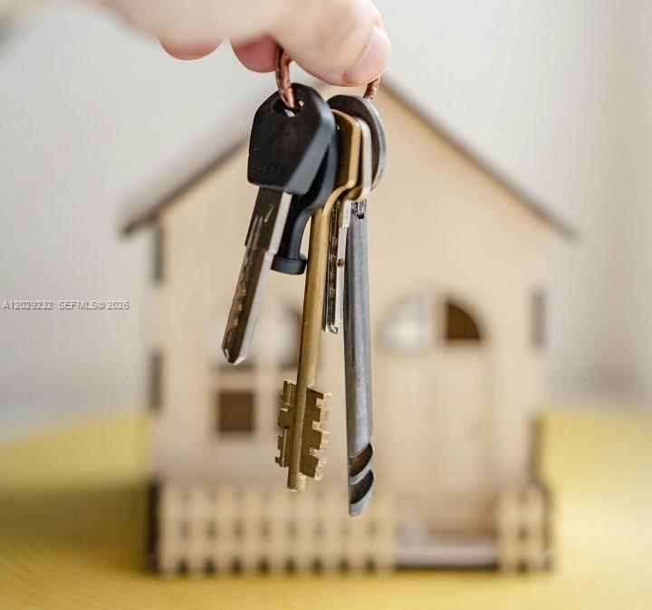 Photo of 17100 Bay Rd #1605, Sunny Isles Beach, Florida, 33160 - Find the key of happiness!!