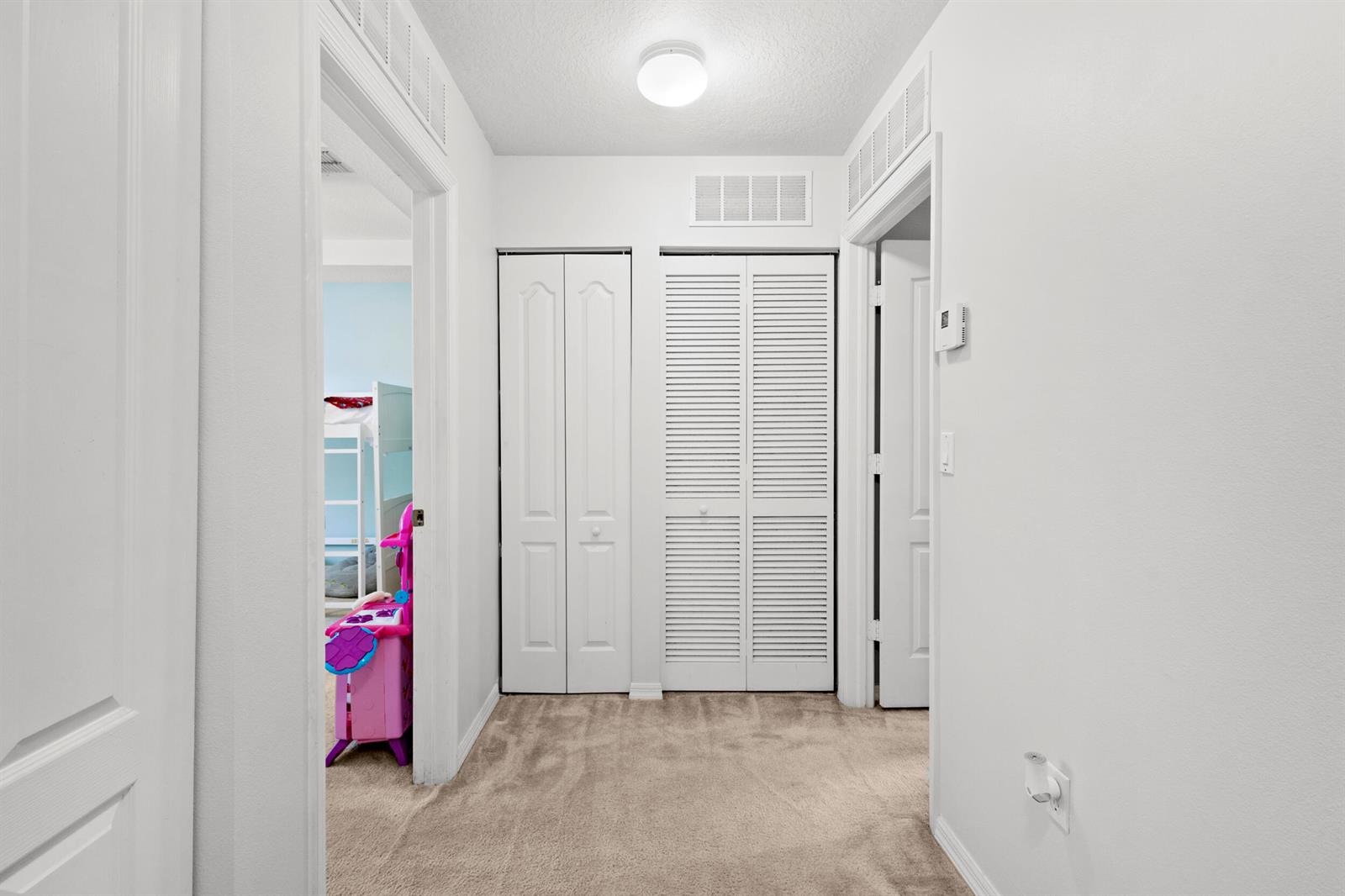 Ver detalles 2148 2 / 1350 sq. ft. $ 2026-06-20 0 foto