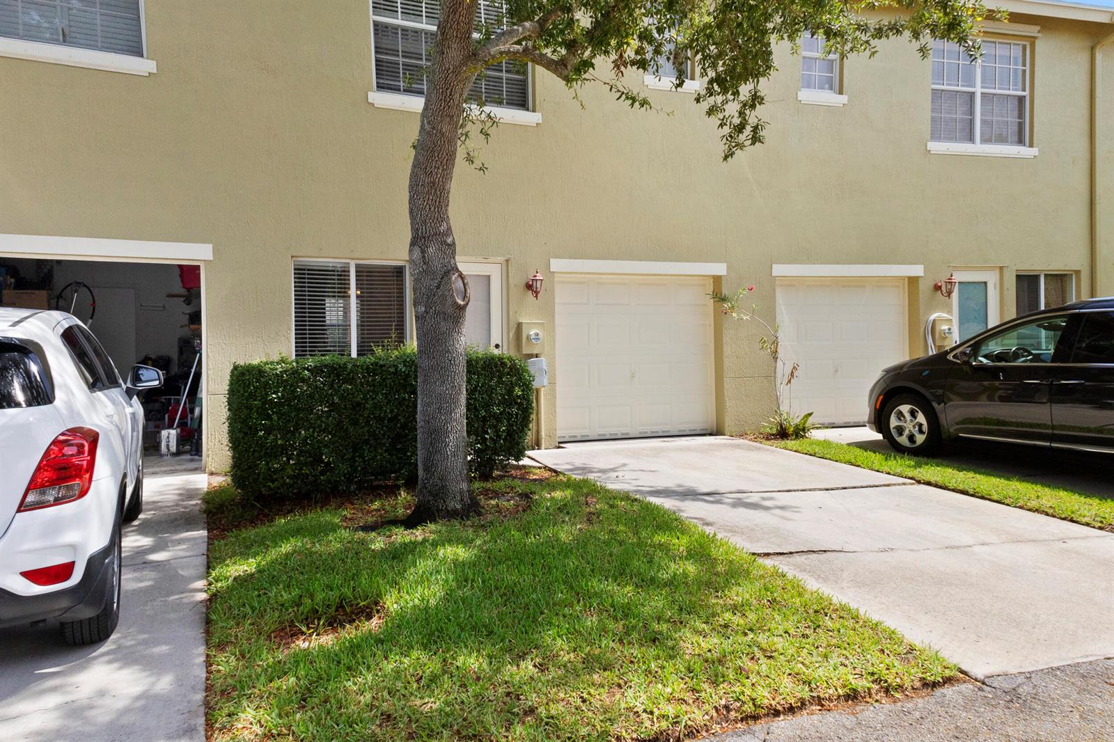 Ver detalles 2148 2 / 1350 sq. ft. $ 2026-06-20 0 foto