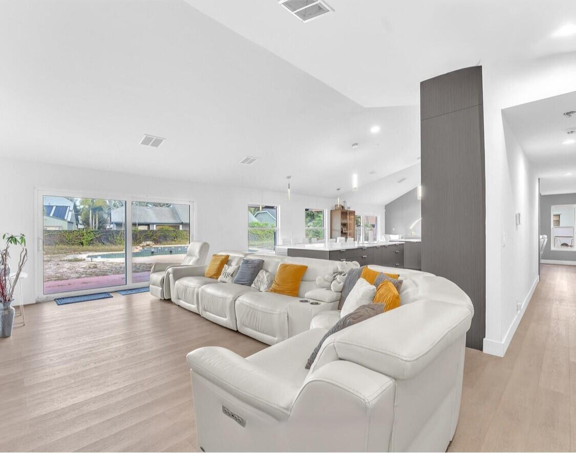 4391 4 / 3 2681 sq. ft. $ 2026-06-20 0 foto