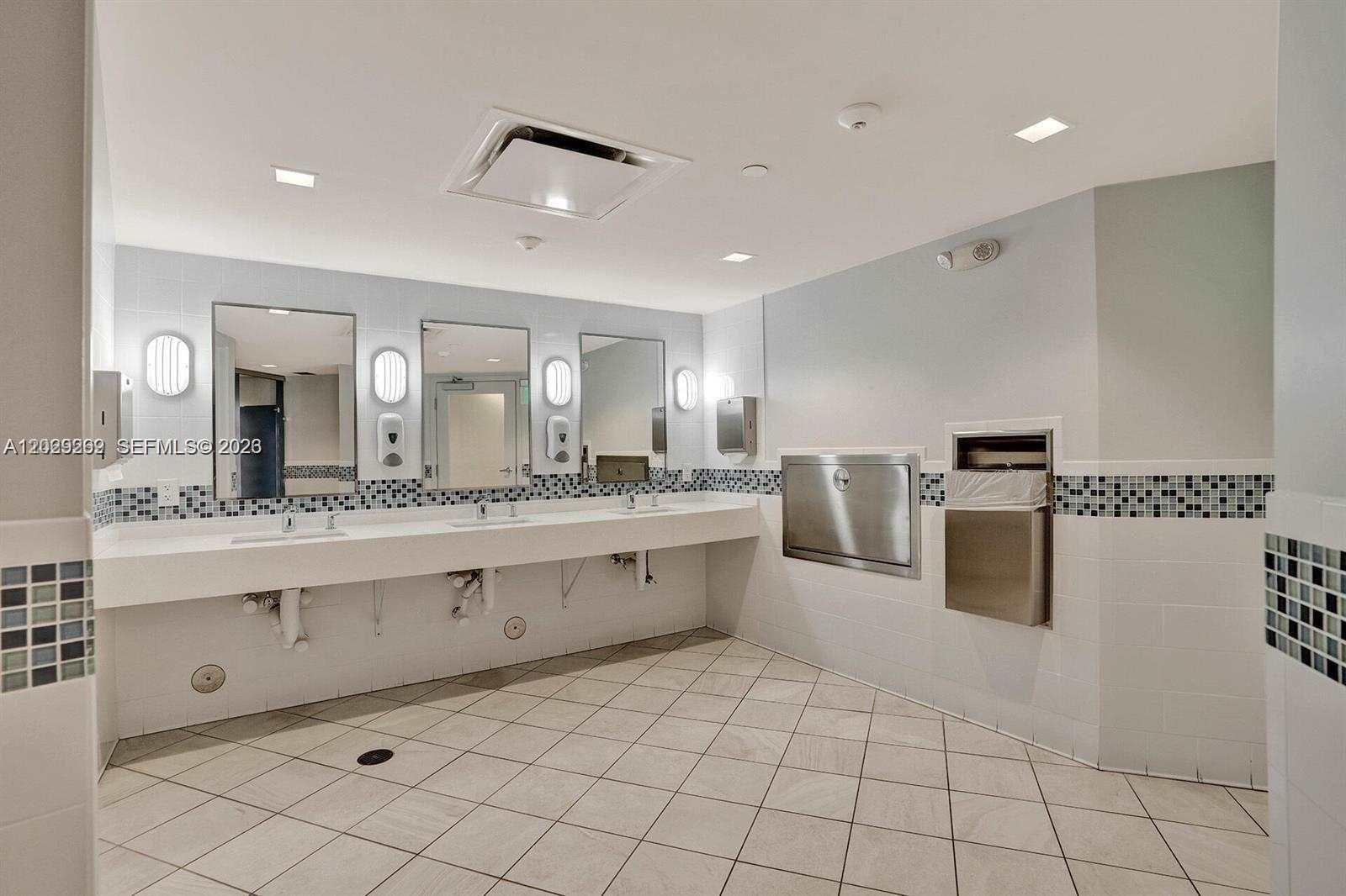 Photo of 2500 Parkview Dr #1008, Hallandale Beach, Florida, 33009 -
