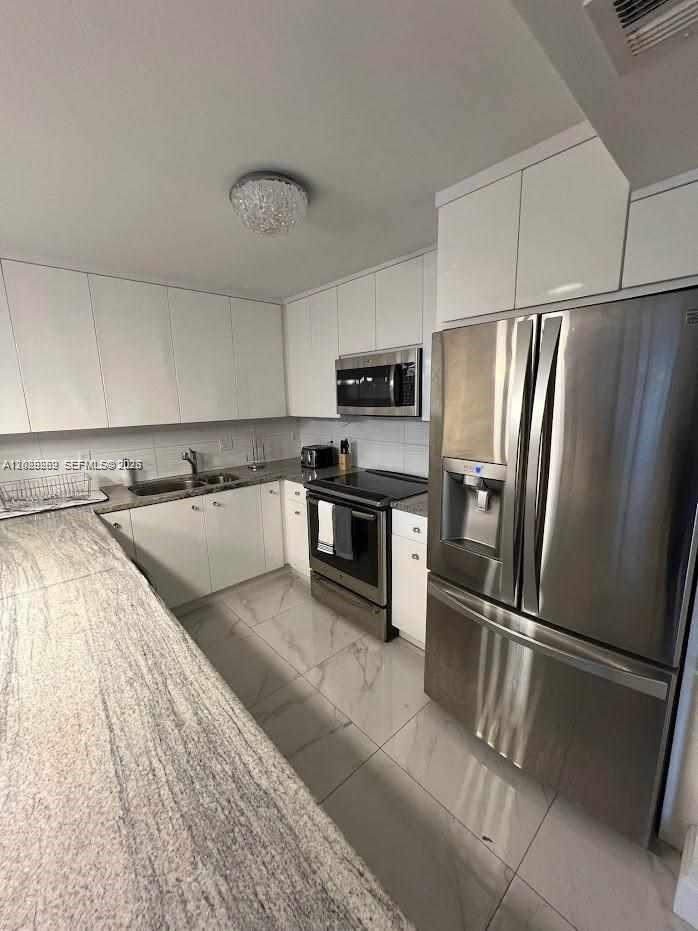 Photo of 2500 Parkview Dr #1008, Hallandale Beach, Florida, 33009 -