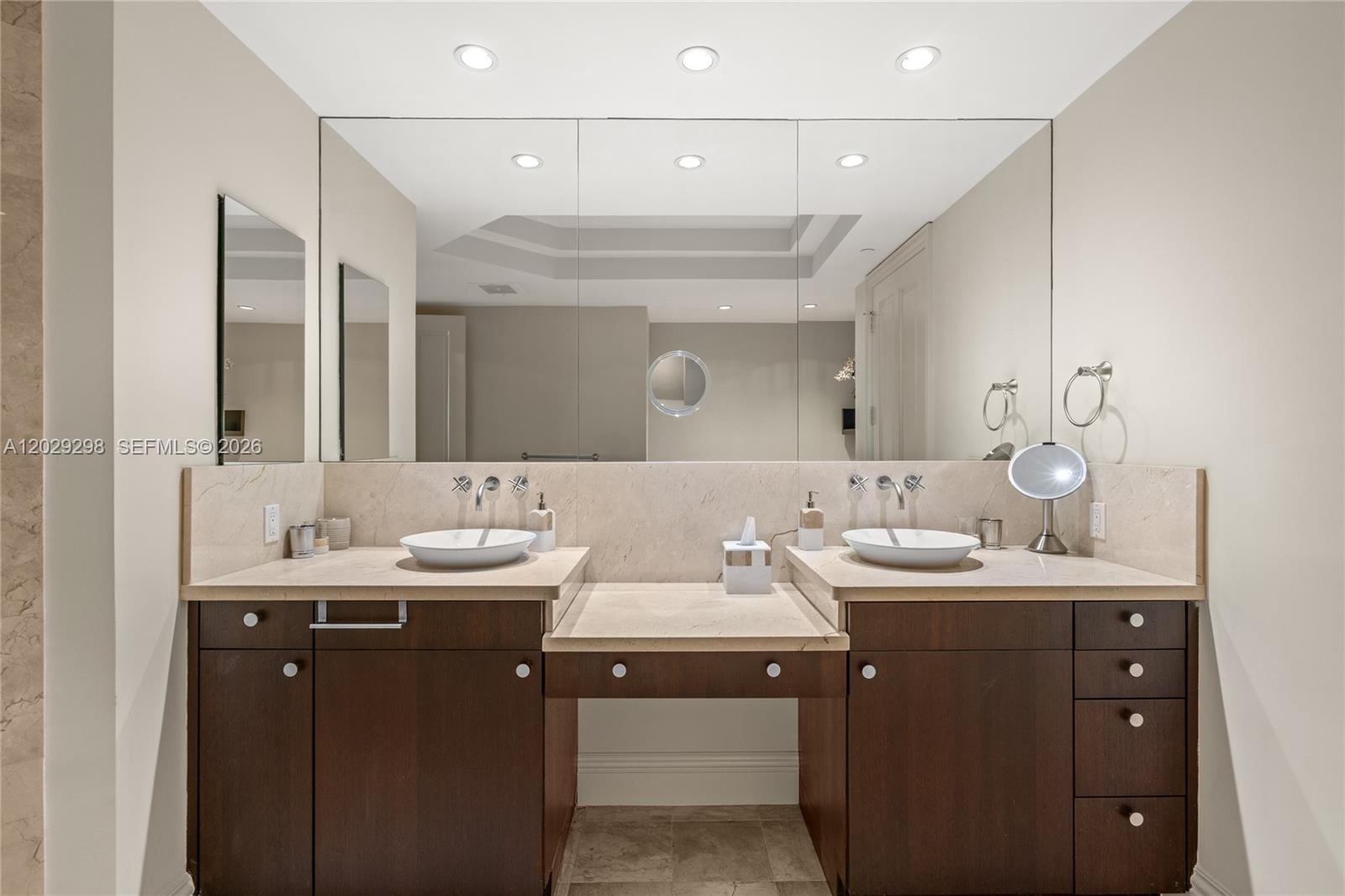Photo of 10295 Collins Ave #1606, Bal Harbour, Florida, 33154 - Master bathroom