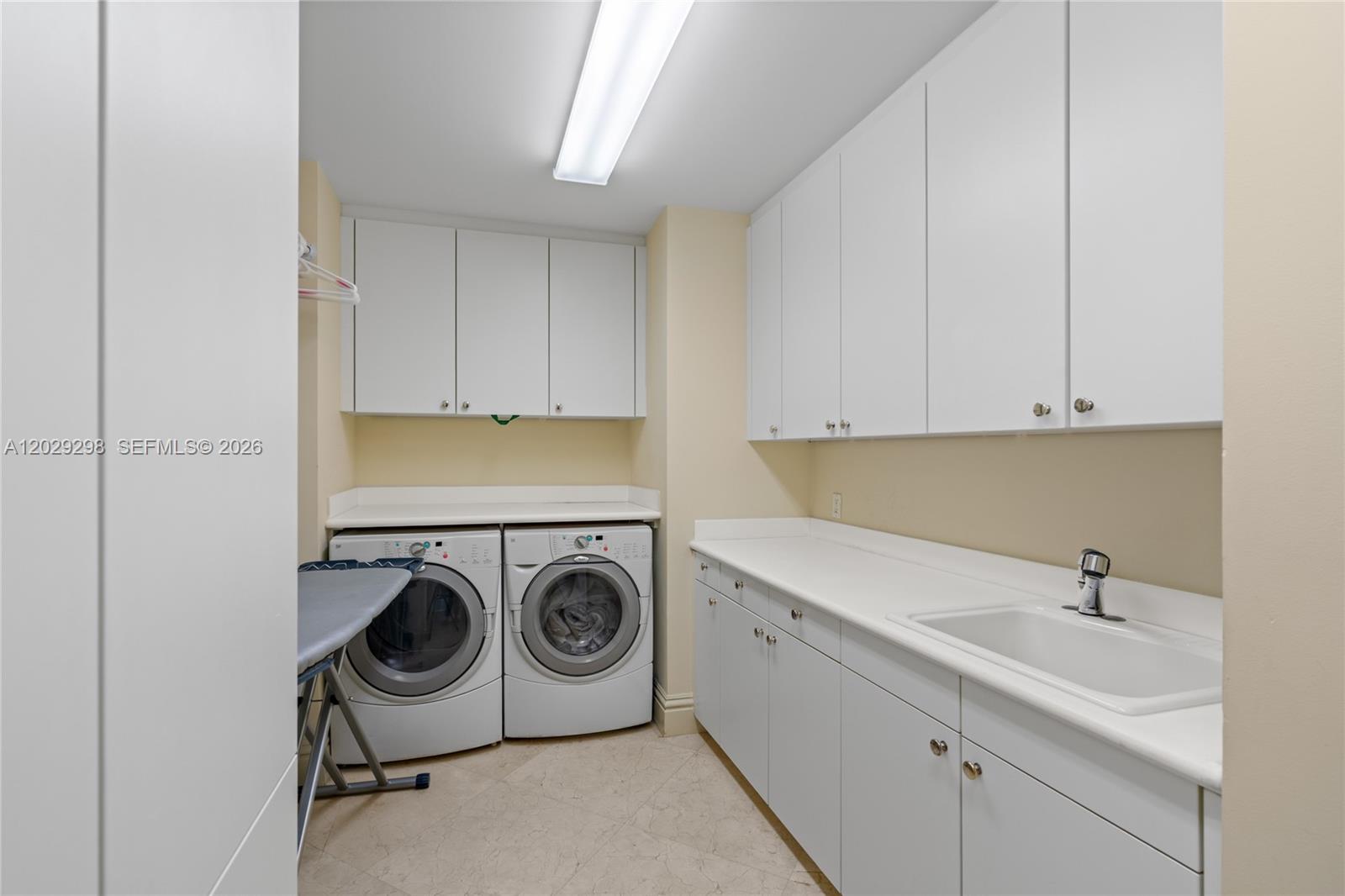 Photo of 10295 Collins Ave #1606, Bal Harbour, Florida, 33154 - Laundry room