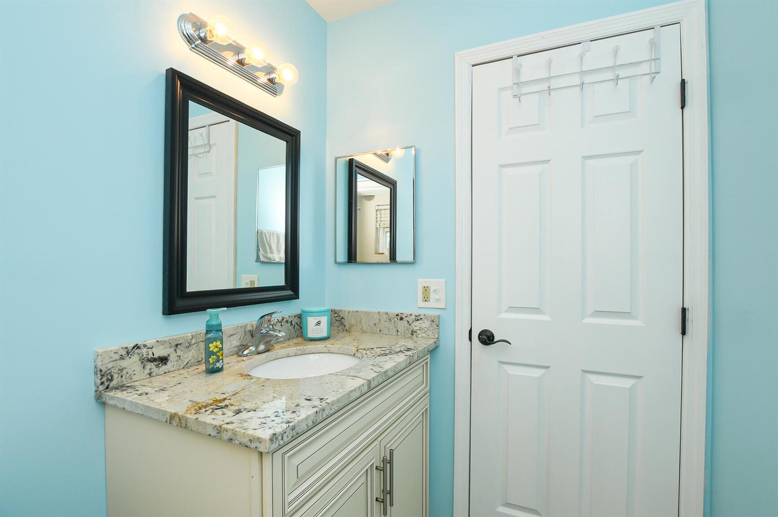 610 2 / 2 954 sq. ft. $ 2026-06-20 0 foto