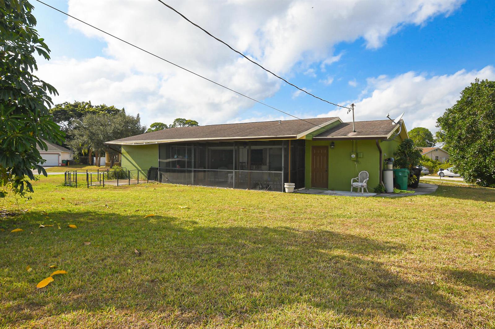 610 2 / 2 954 sq. ft. $ 2026-06-20 0 foto