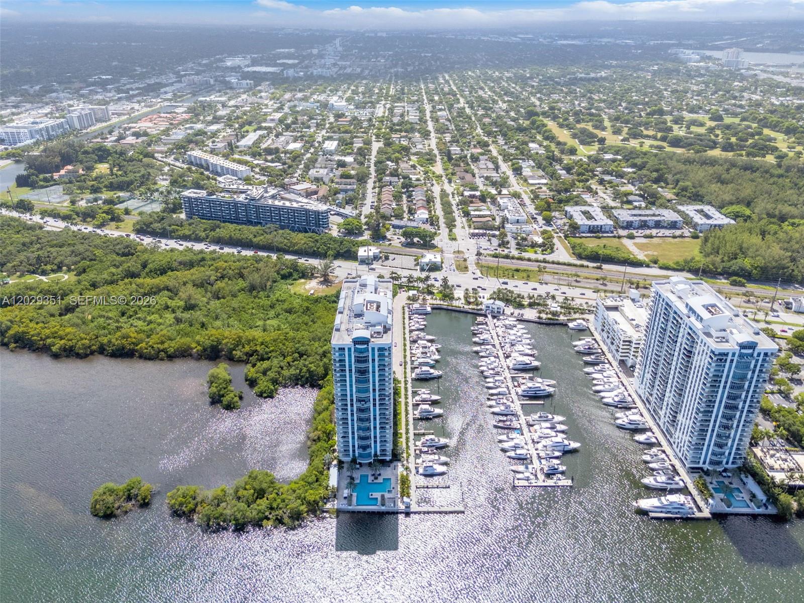 Photo of 17111 BISCAYNE BL #506, North Miami Beach, Florida, 33160 -