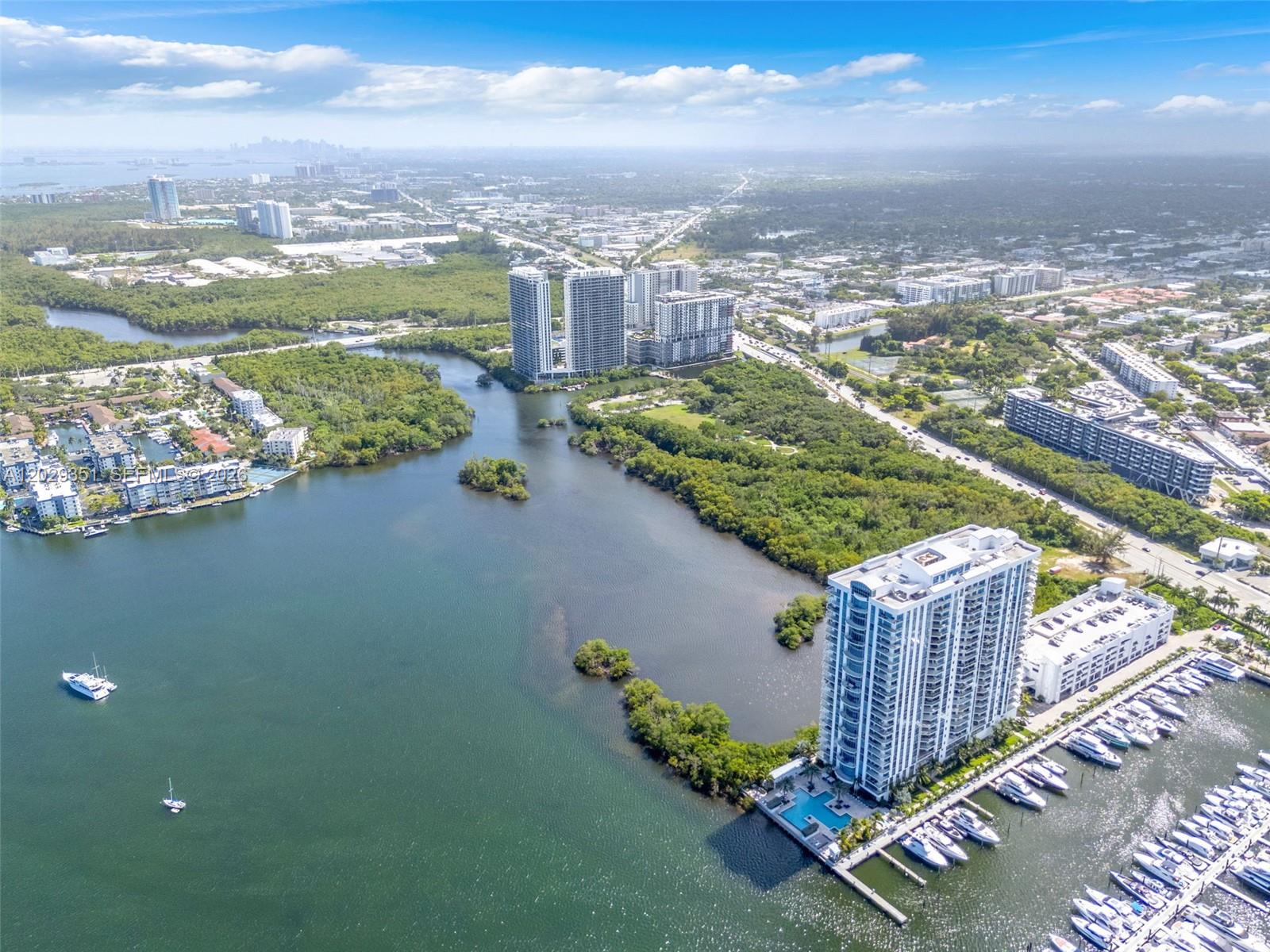 Photo of 17111 BISCAYNE BL #506, North Miami Beach, Florida, 33160 -