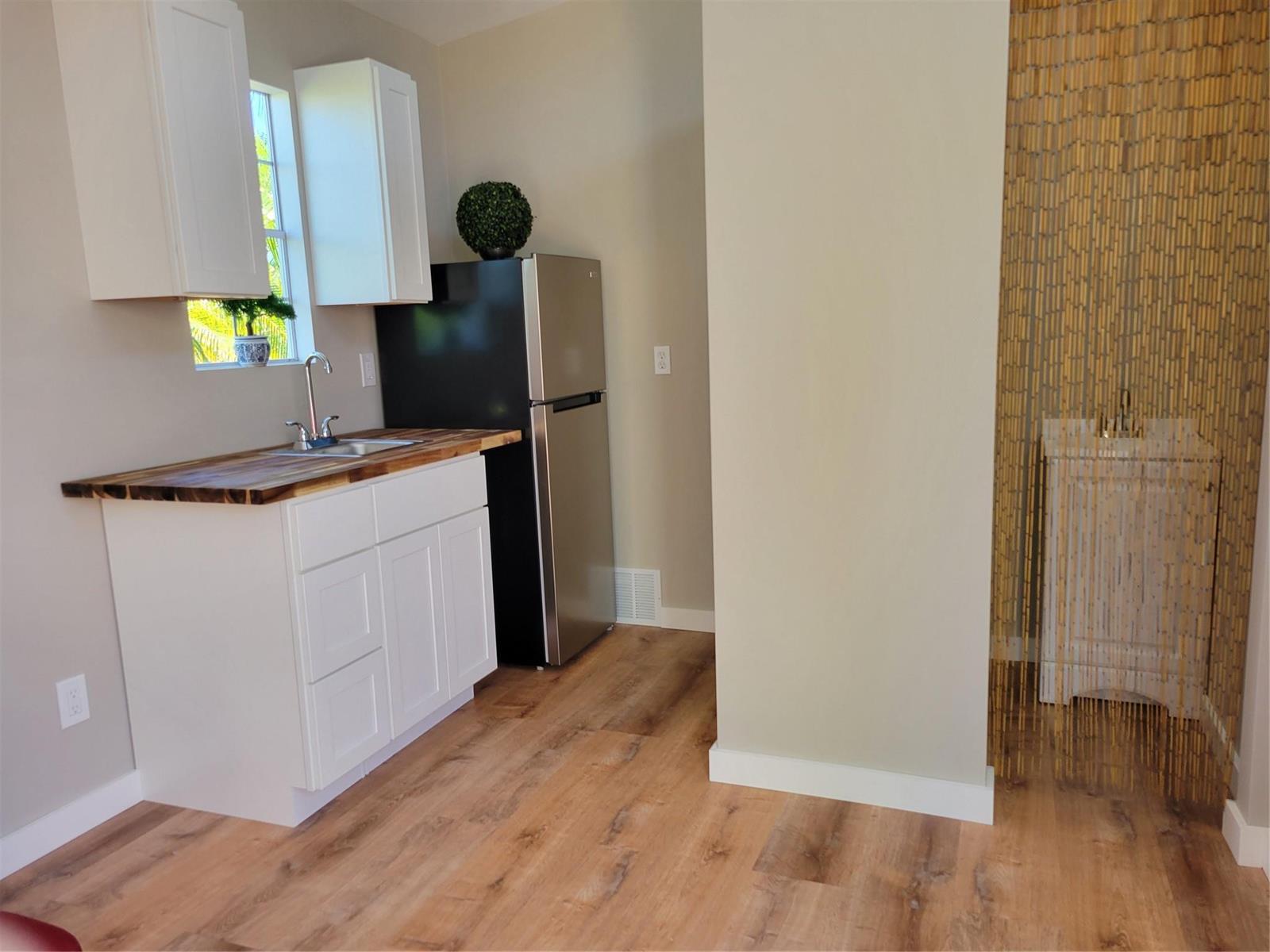   / 0  sq. ft. $ 2026-06-15 0 foto