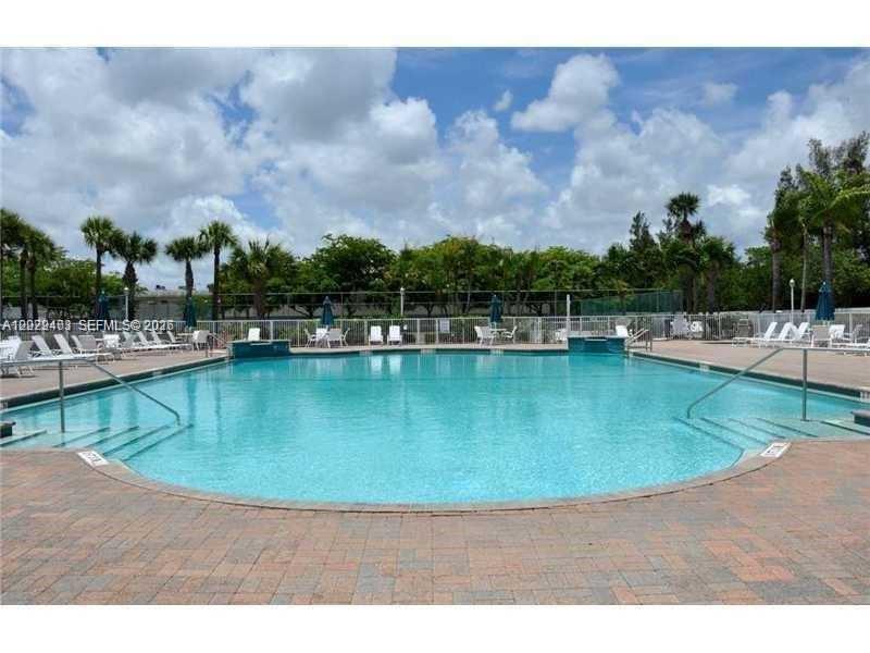 Photo of 960 Corkwood St  (960), Hollywood, Florida, 33019 - 