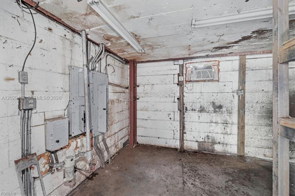See details / sq. ft. $ 2026-06-02 0 Photo