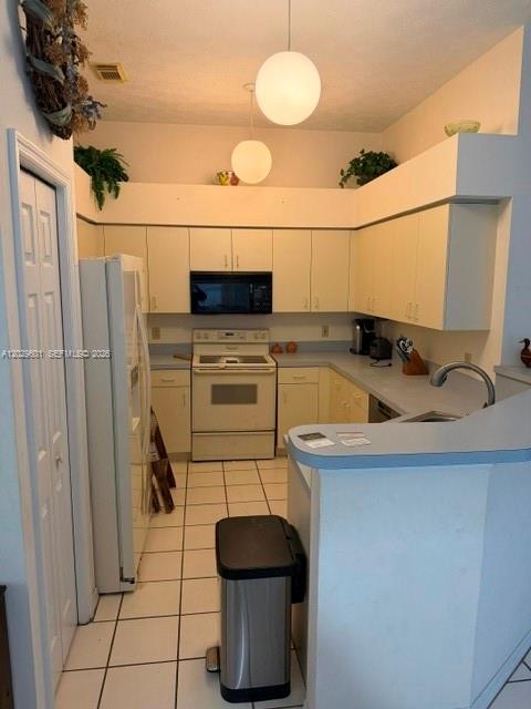 3584 3 / 2 1629 sq. ft. $ 2026-06-02 0 foto