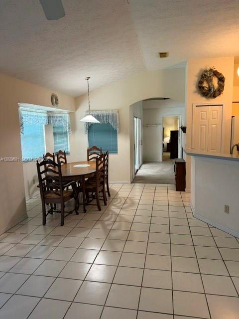 3584 3 / 2 1629 sq. ft. $ 2026-06-02 0 foto